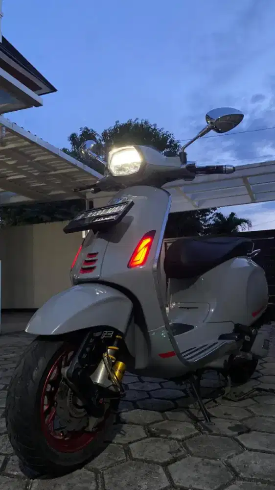 FOR SALE Vespa Sprint S ABS 2021 LOW KM