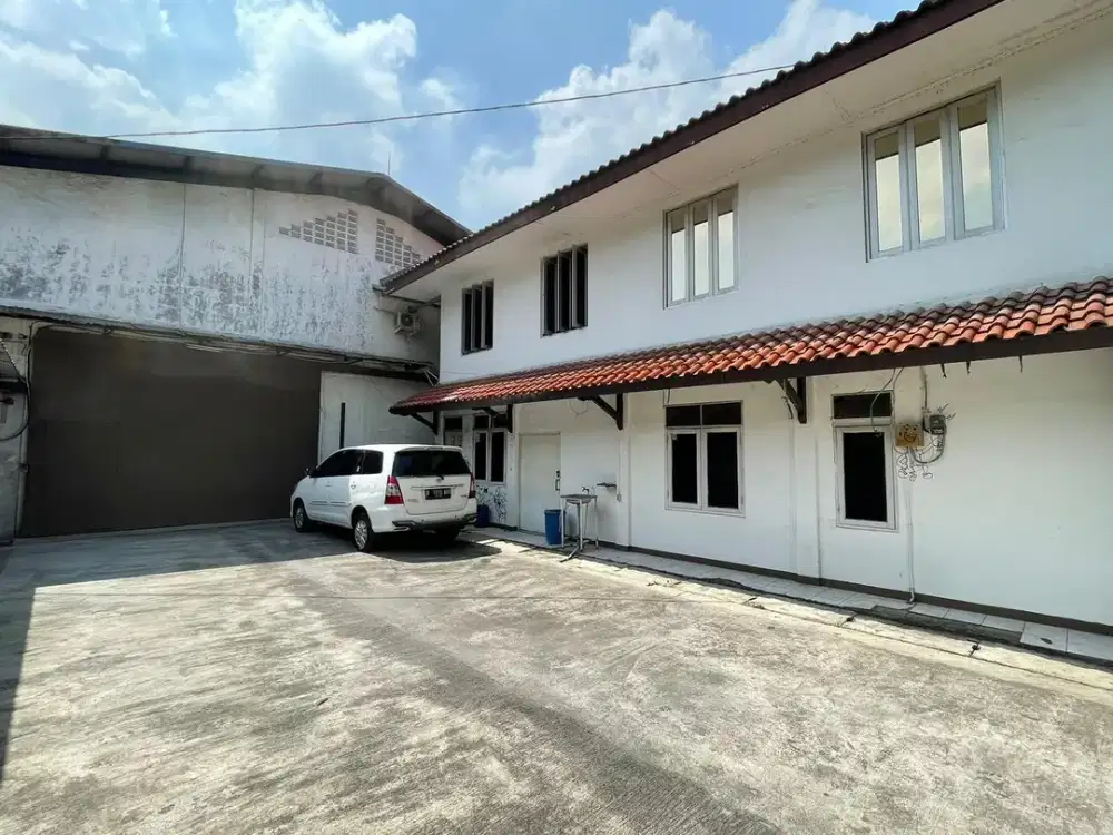 Gudang Siap Pakai Strategis Dekat Pintu Tol Baros Bandung