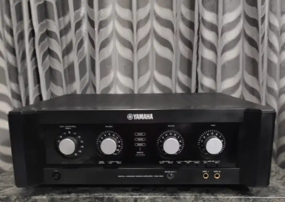 Amplifier Karaoke Yamaha KMA-980