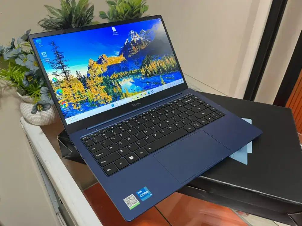 Infinik InBook X2  intel core i3 gen11 ram 8 ssd 256 win11