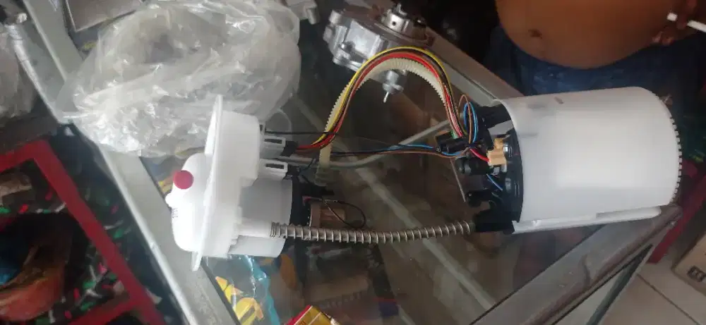 fuel pump Mobil eropa