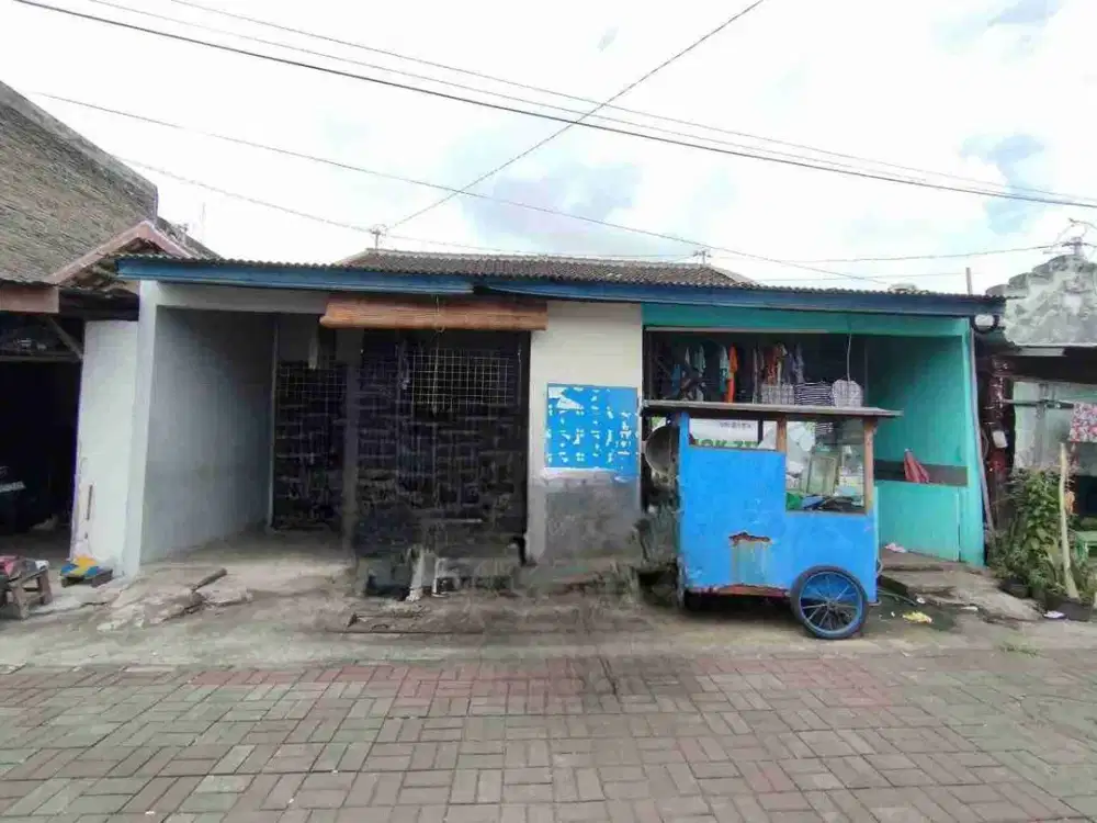 Rumah Second Strategis di Pasar Kliwon