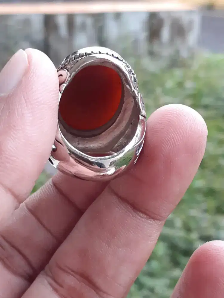 Cincin katilayu kristal