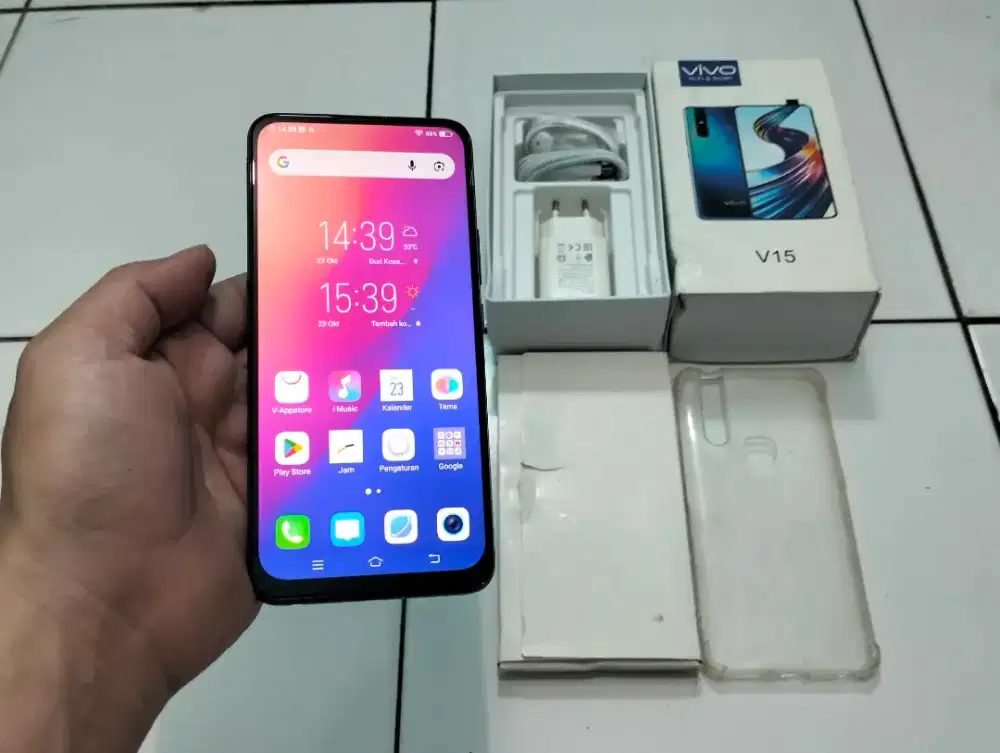 BUTUH UANG VIVO V15 RAM 8GB / 256GB 4G LTE 6.53in Finger Kamera Pop Up