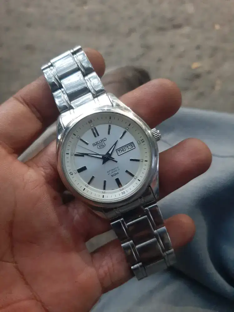 Jam tangan Seiko 5 Automatic SNKN85K1