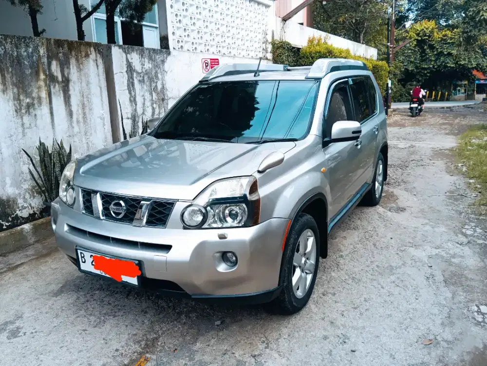 Nissan X-Trail 2008 Bensin