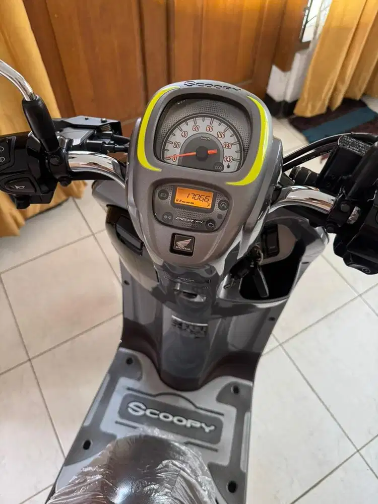 Honda Scoopy 2018 LOW KM