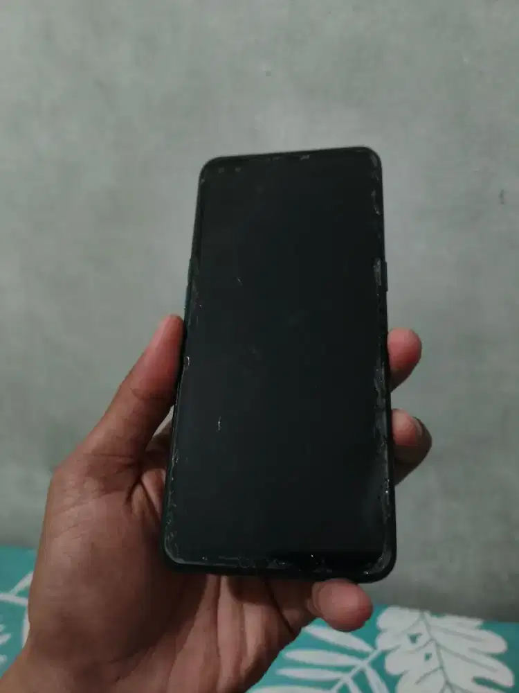 Oppo reno 4f 8/128 dan Samsung A51 8/256