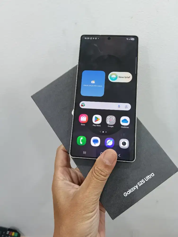 Samsung s25 ultra 256gb inter cukai tolong di catet