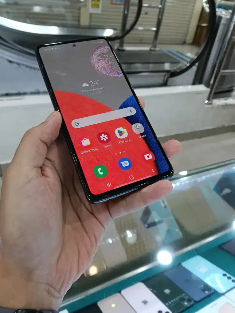 Samsung a52s 5g 8/256 resmi Indonesia kondisi mulus terawat