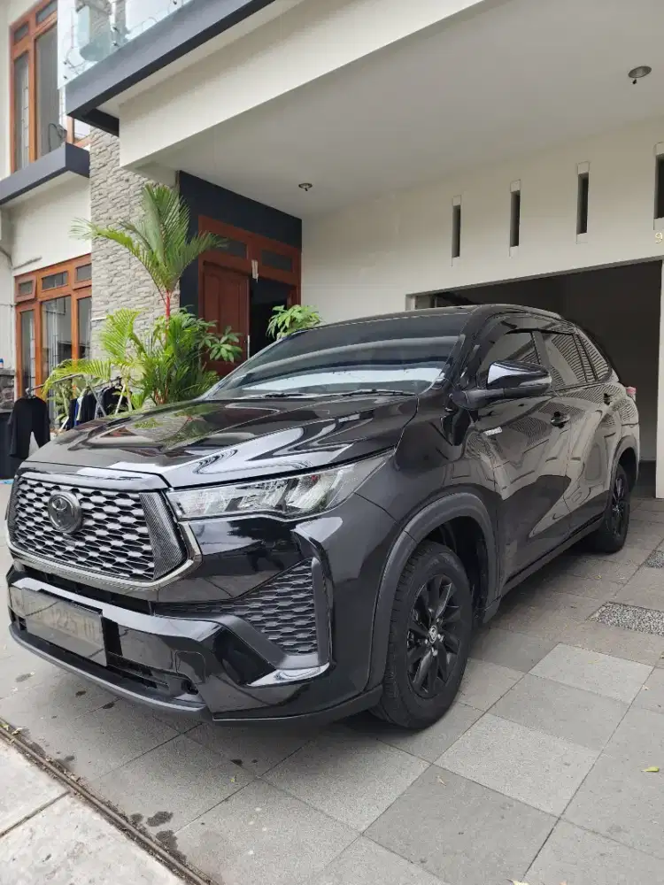 Toyota Kijang Innova Zenix G Hybrid CVT 2023 hitam plat AB tgn 1 CASH