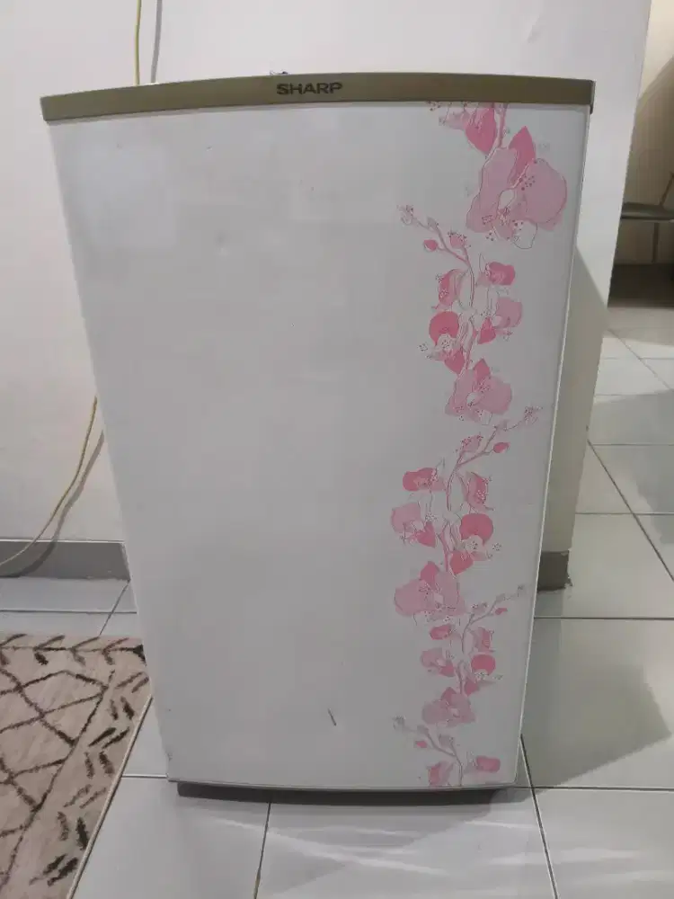 Kulkas Sharp 1 pintu