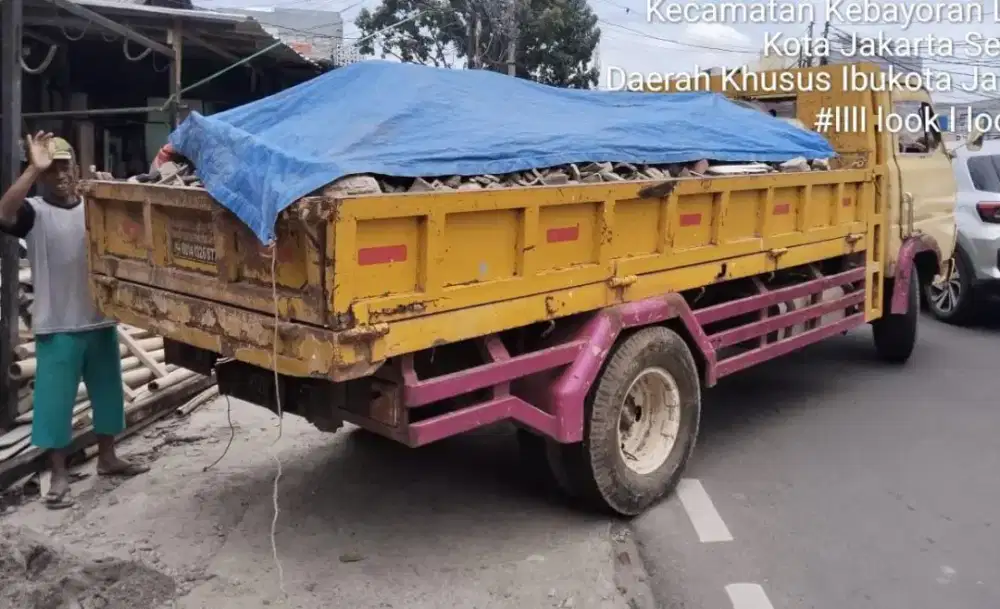 Jasa buang puing dan pengurugan murah