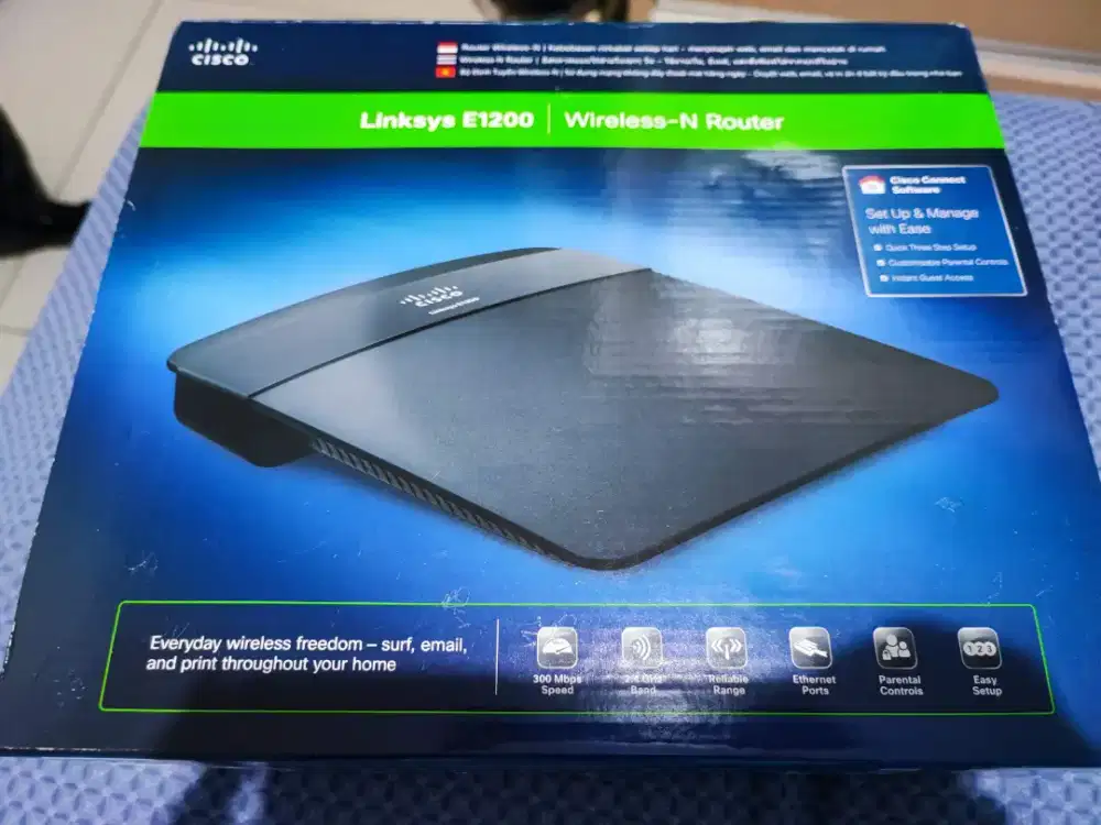 ​Jual Cepat! Linksys E1200 Cisco Connect WiFi Router Lengkap Dus/CD