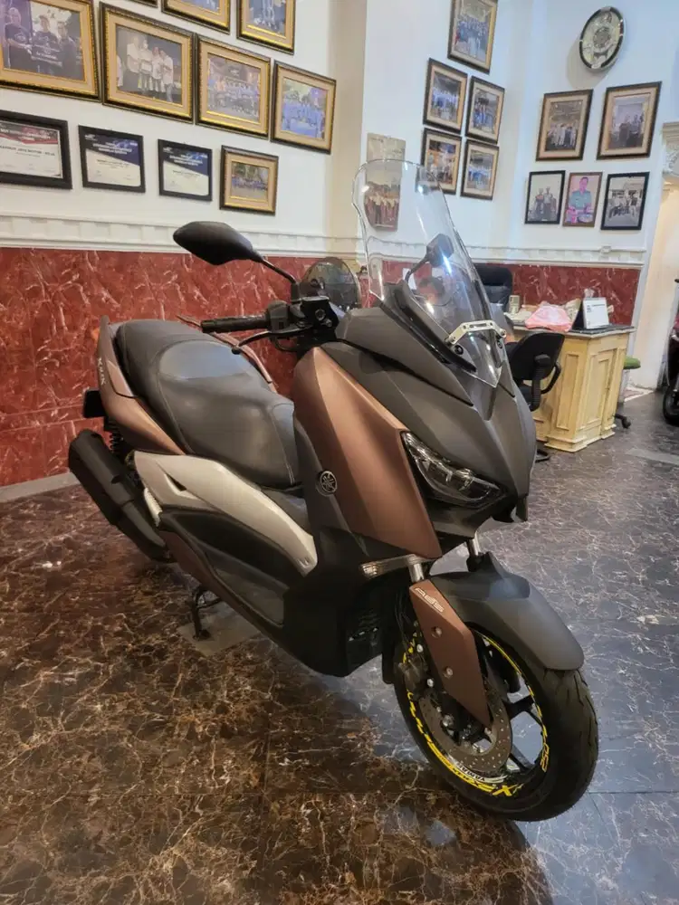 Hub ima dp Promo Xmax old 2018 Km rendah . Motor rawatan , mulus