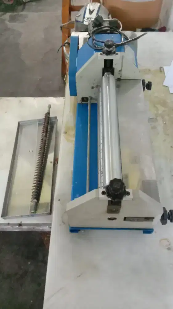 dijual mesin lem hardcover uk A3