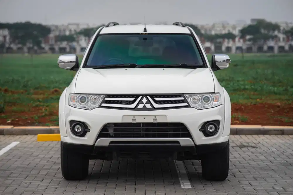 TERMURAH! Bebas Laka! TDP Suka Suka! Mitsubishi Pajero Exceed 2014