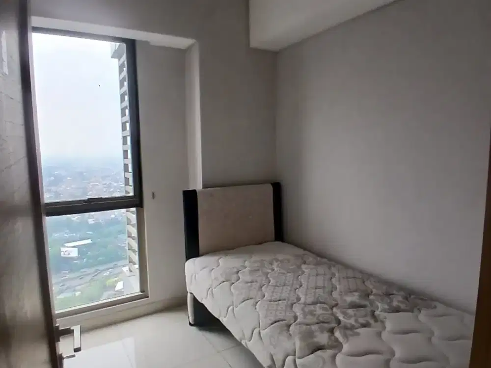 Disewakan Apartemen Taman Anggrek Residence 3 Bedroom furnish