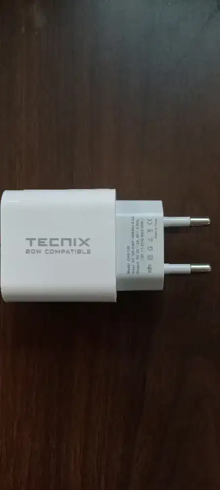 Adaptor Tecnix CHR 120 20W