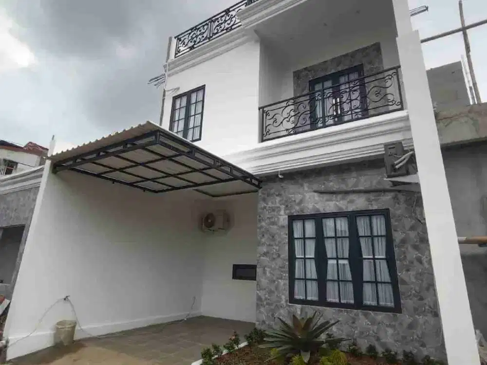 Di Jual Rumah 2,5 Lantai Murah Di Cimanggis Depok