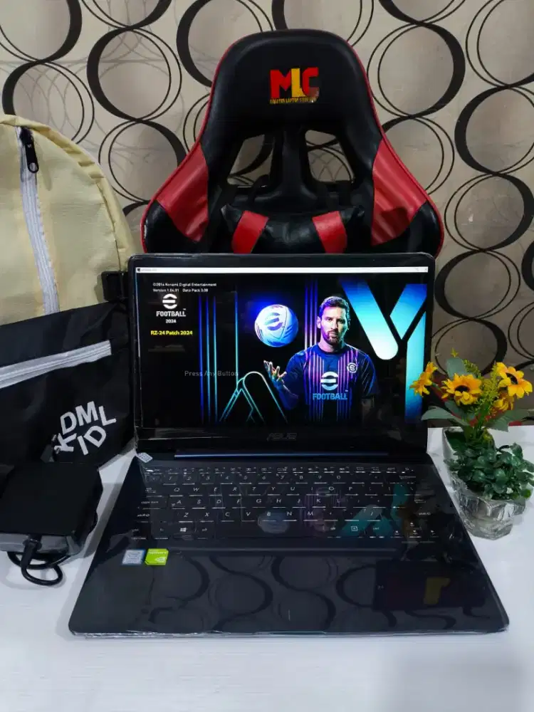 ASUS ZENBOOK UX430UNR -313   [Ram 16GB + SSD 512GB+ Dual VGA NVIDIA]