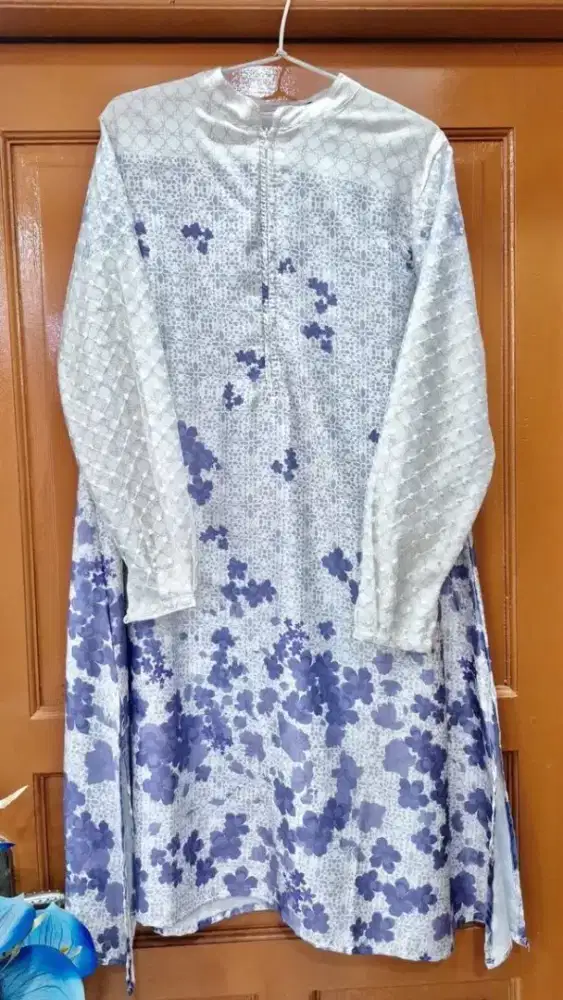 One set (tunik + rok)