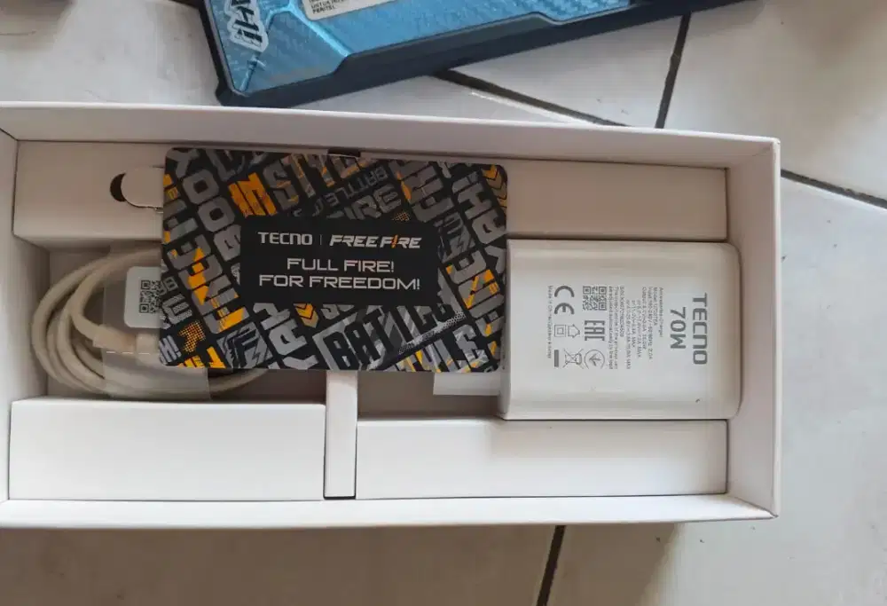 Tecno Pova 6 ram 8/256 lengkp asli