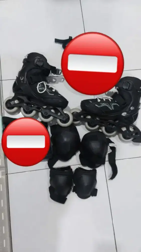 Sepatu Roda Anak Oxelo Decathlon warna  hitam