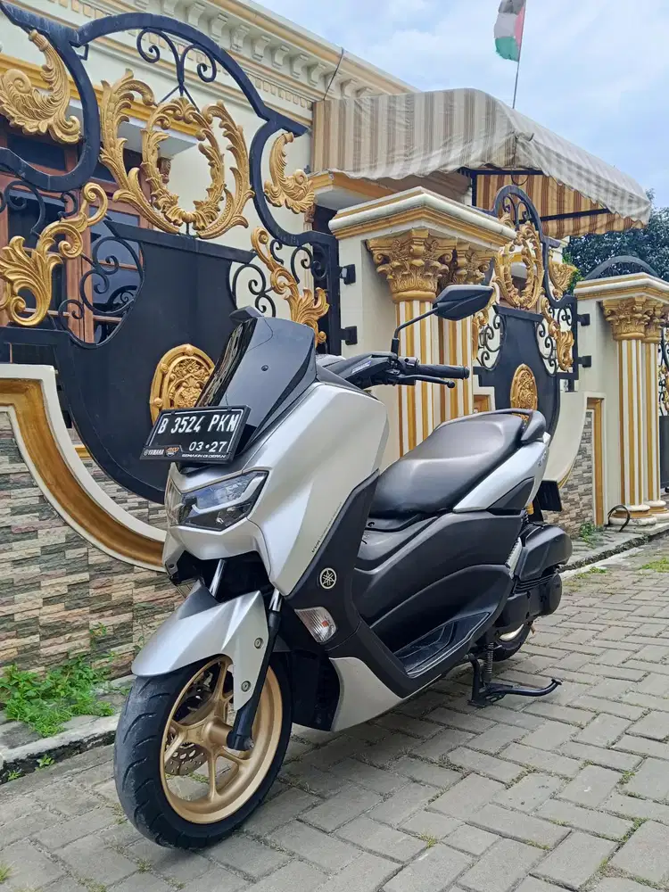 Yamaha new nmax KYLESS THN 2022 seperti baru