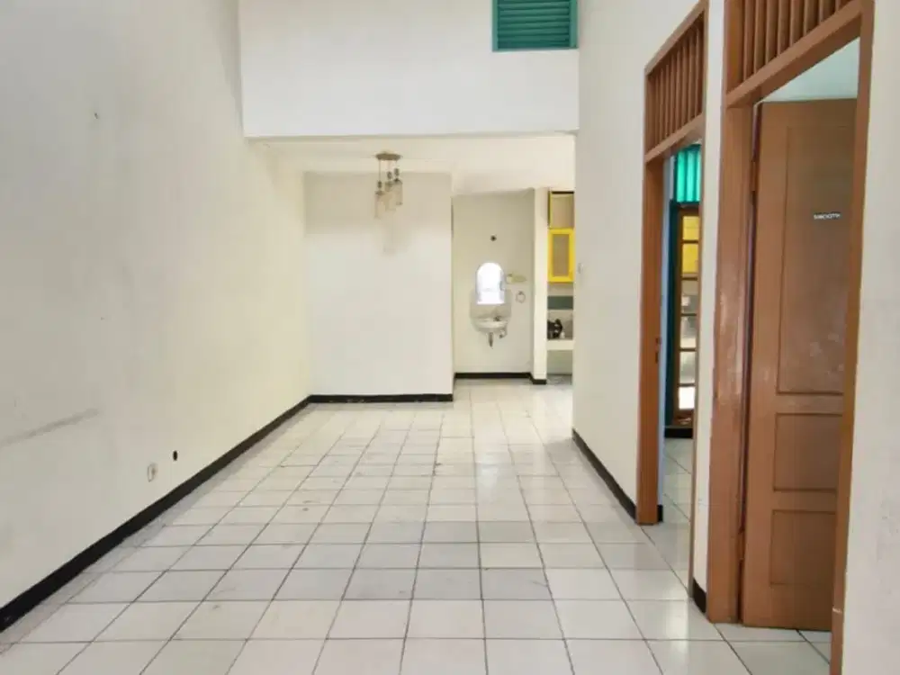 DIJUAL RUMAH CANTIK HADAP TENGGARA TERMURAH LOKASI BAGUS DI CITRA GARDEN 3