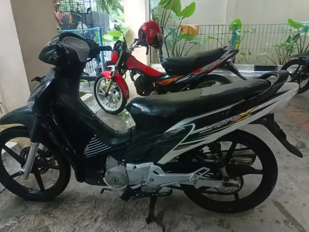Supra x 125 tahun 2005 komplit