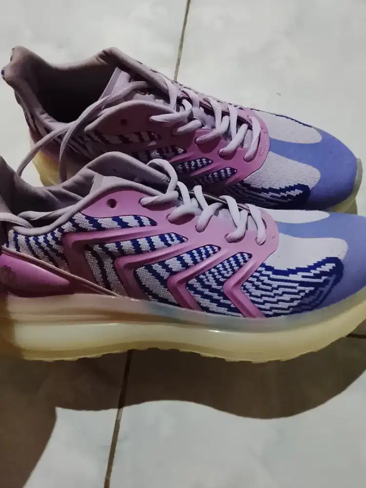 Sepatu jogging sprot sneakres