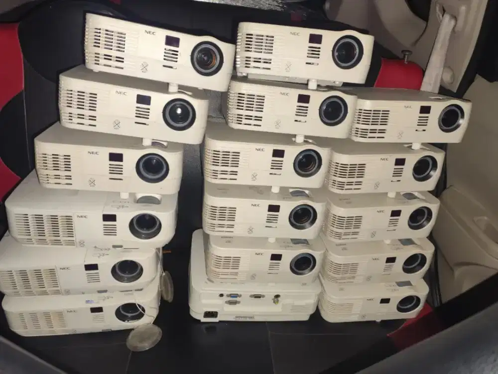 Tanyakan disini proyektor bekas bergaransi || Ralindproparts