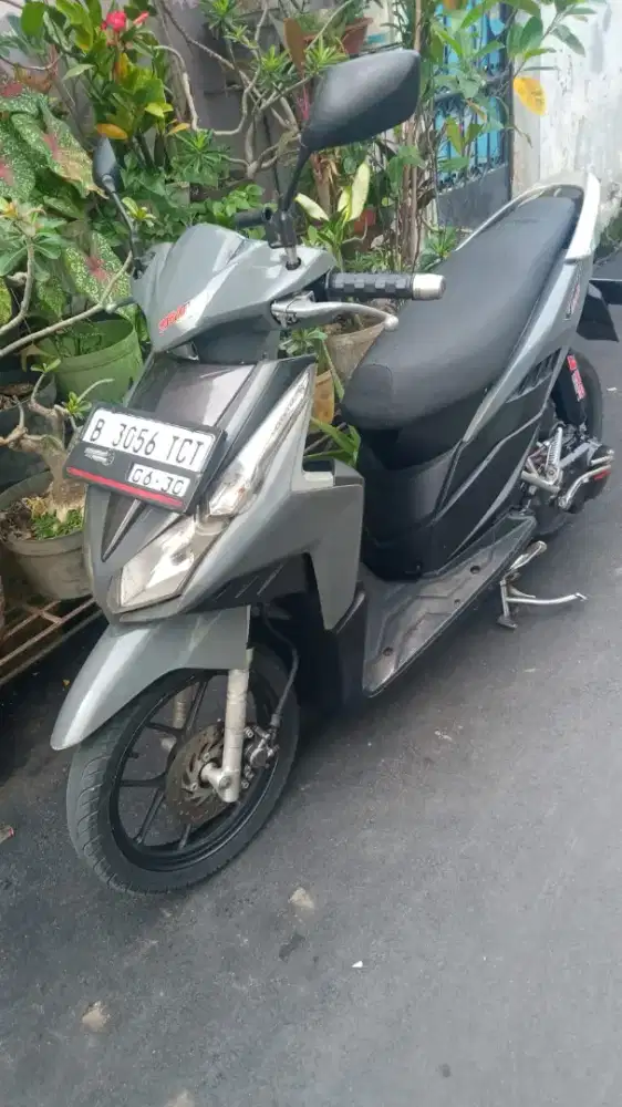 Vario tecno 2010 Lengkap