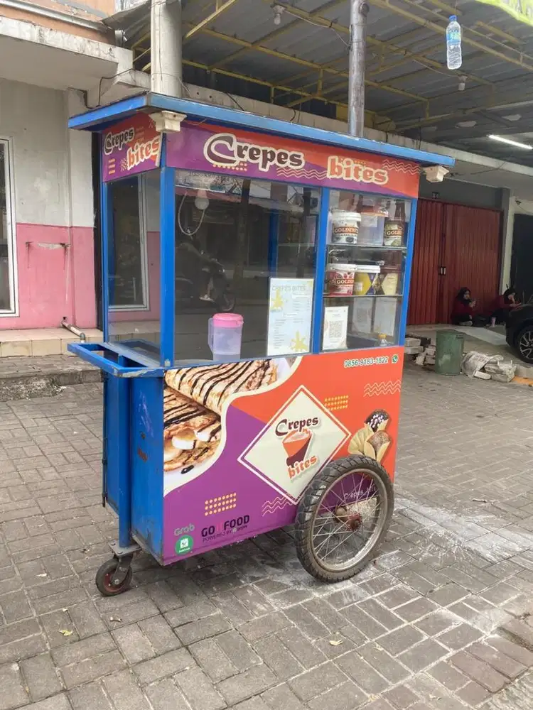 Gerobak bekas crepes bites