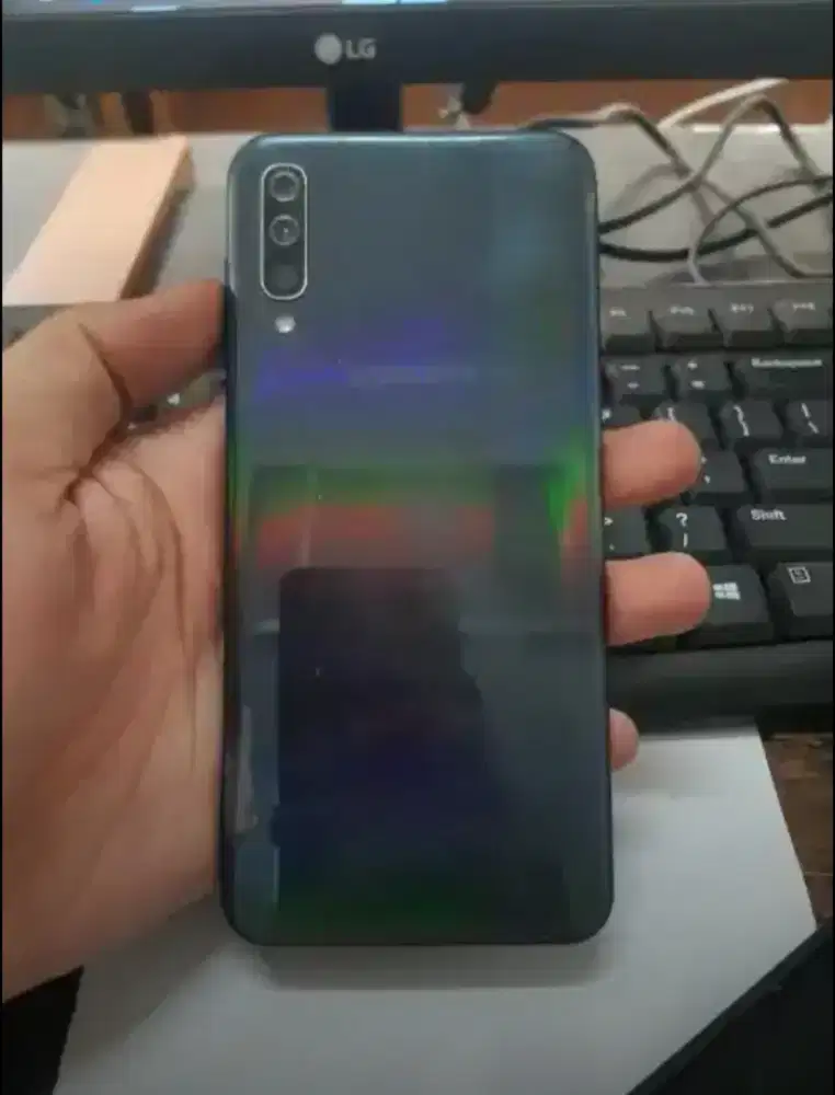 Samsung a50 4/64gb