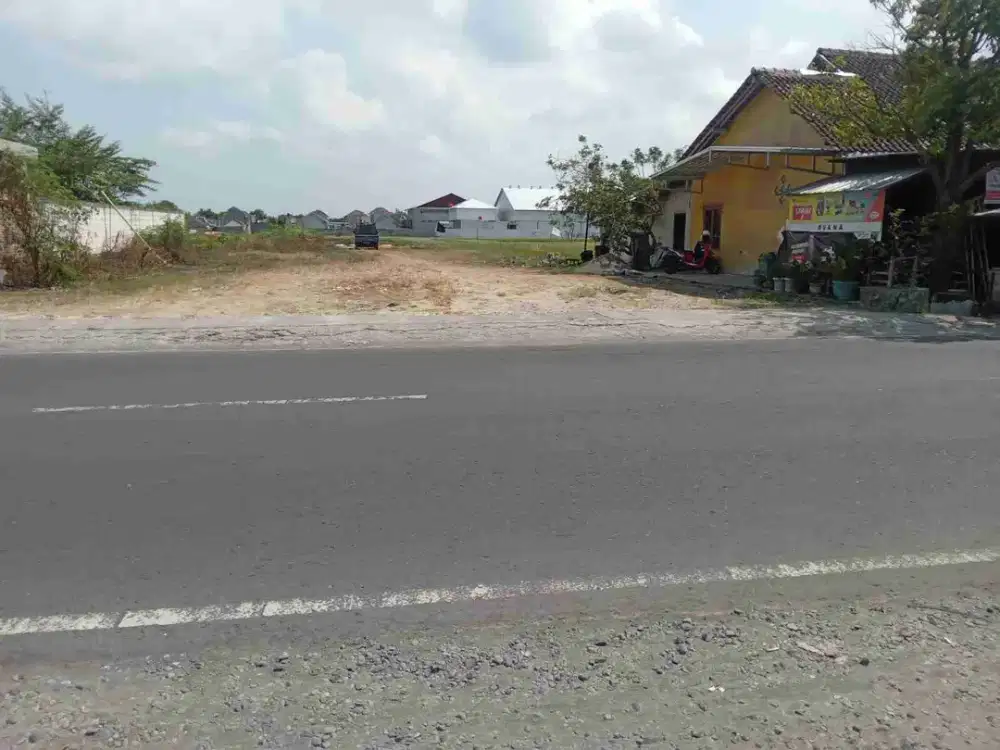 Jual Tanah di pinggir jalan aspal utama Imogiri Timur km 9 Wonokromo Bantul Yogyakarta