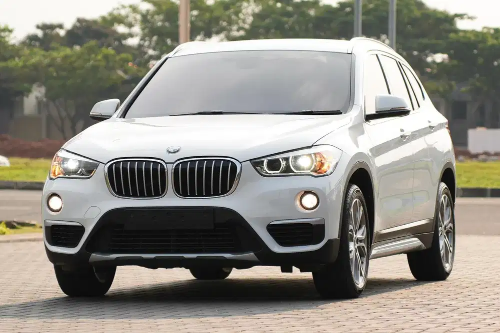 Full Spec! BMW X1 XLine 2019 Panoramic White gla200 320i a200