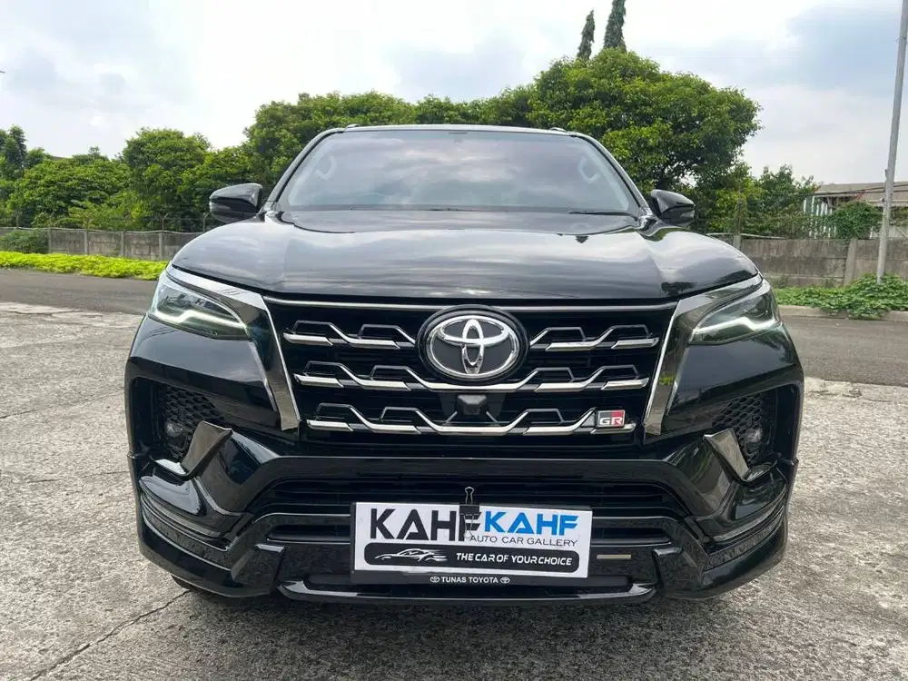 TOYOTA FORTUNER GR 2.8 AT 2024