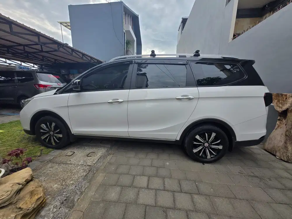 Wuling Cortez 2021 Bensin