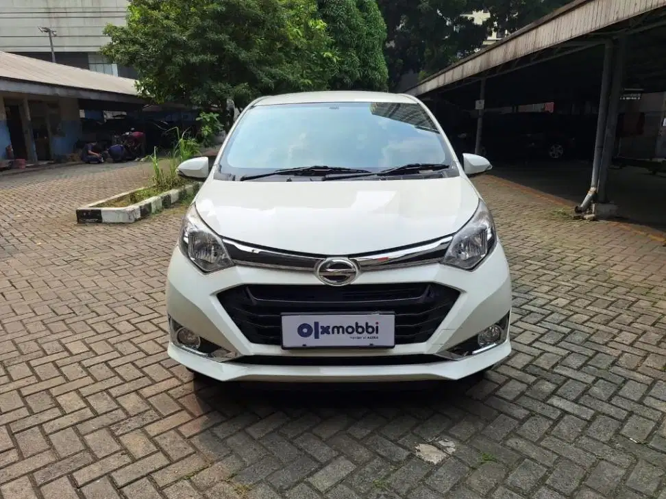 LOW DP Daihatsu Sigra 1.2 R Bensin-AT 2016 2ZD