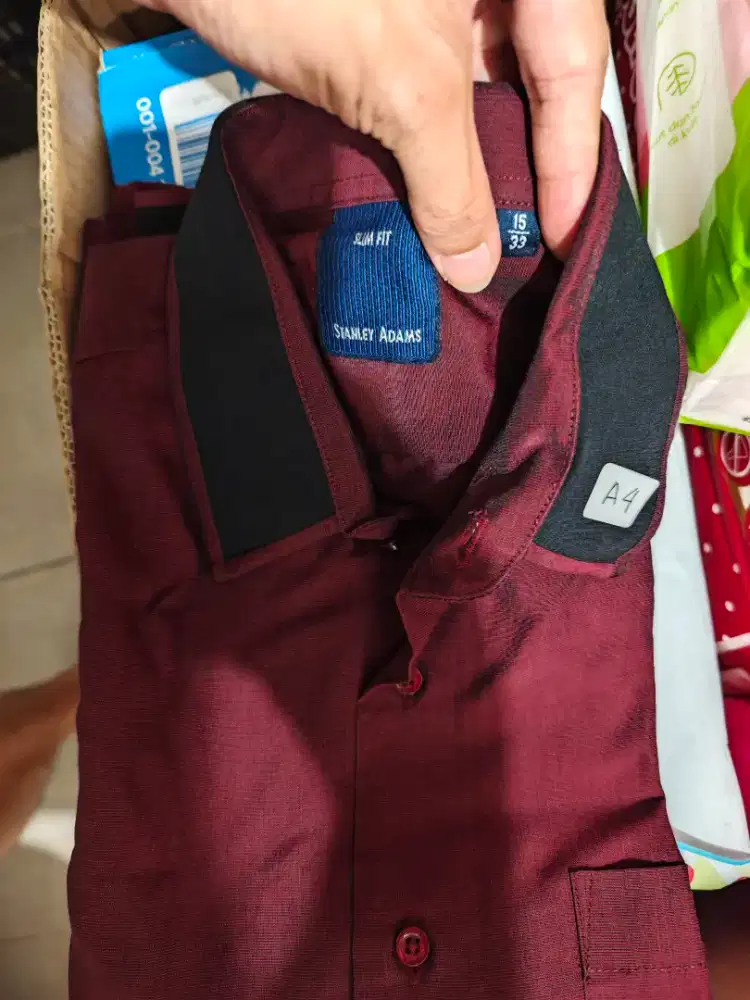 kemeja slim fit stanley adam ukuran 15/ 33