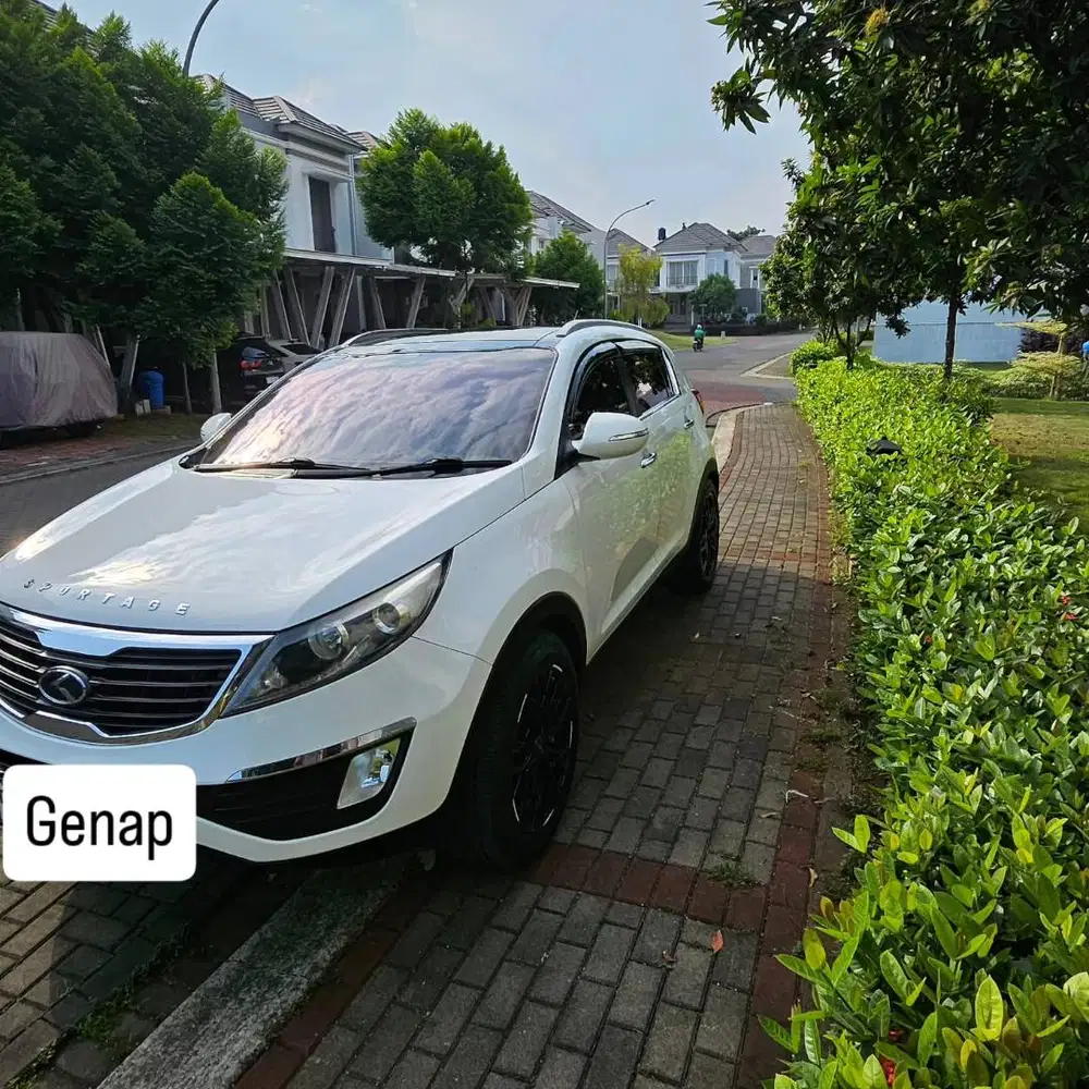 [DIJUAL] KIA Sportage EX AT 2013 – Panoramic + Sunroof – Putih