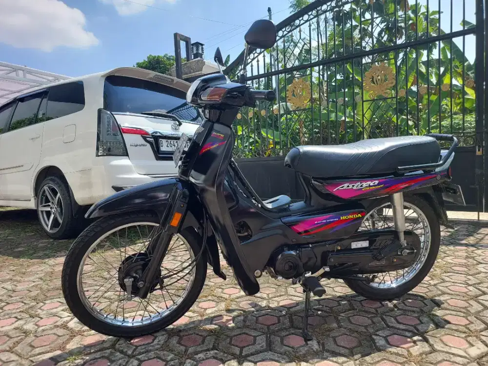 Honda astrea grand sabit