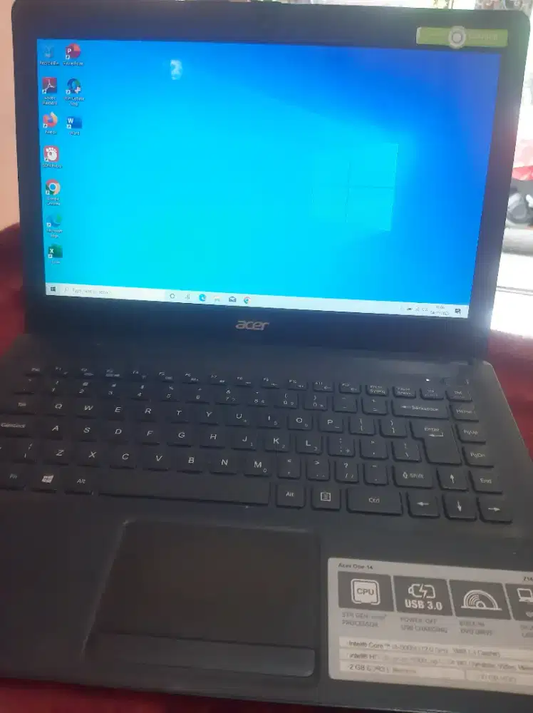 Laptop Acer Z1402