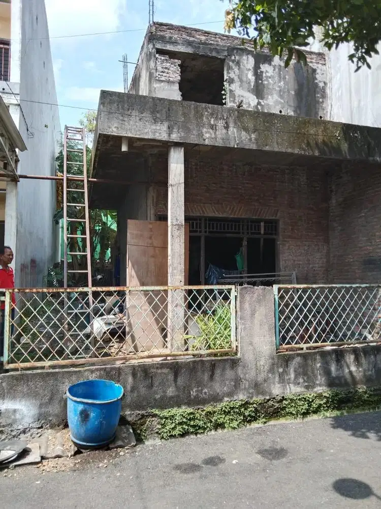 Dijual Murah Tanah bonus bangunan di Menjangan Pedurungan