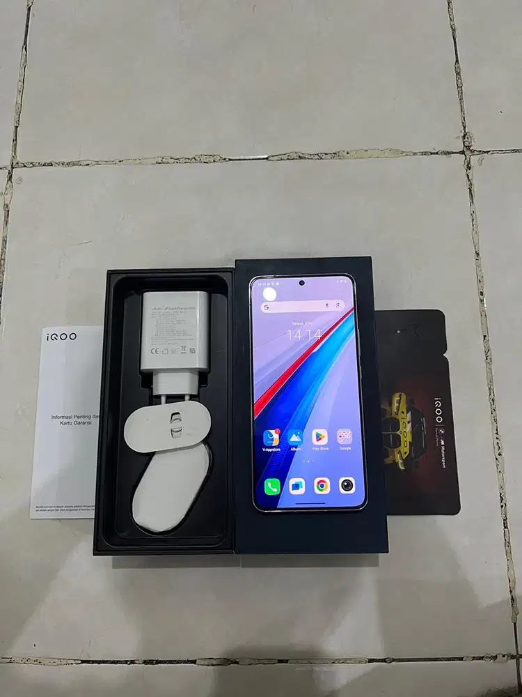 Iqoo 13 12/256 Fullset Garansi on