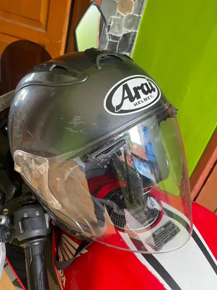 Helm Arai Silver