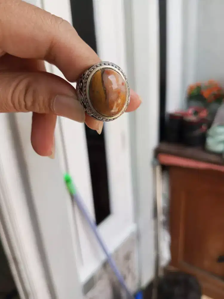 Batu panca warna snake eye langka