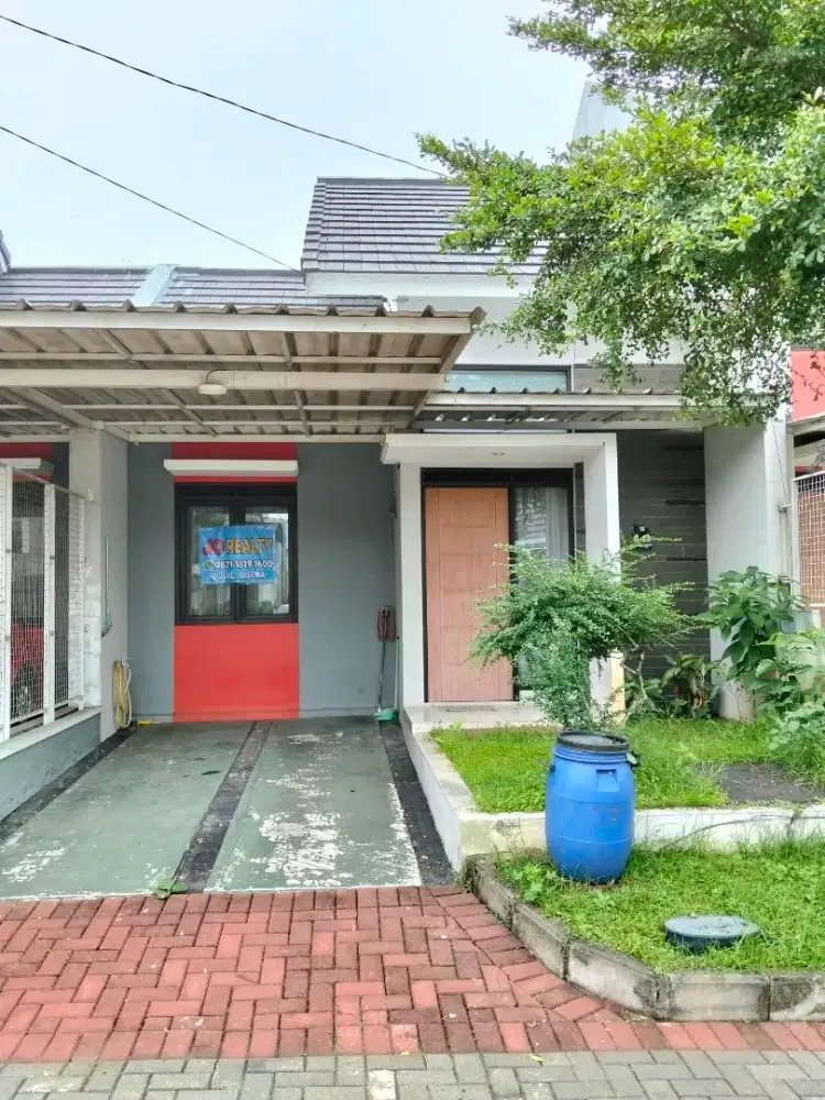 Rumah di jual, lokasi strategis, akses Tol dekat, bebas banjir,onegate